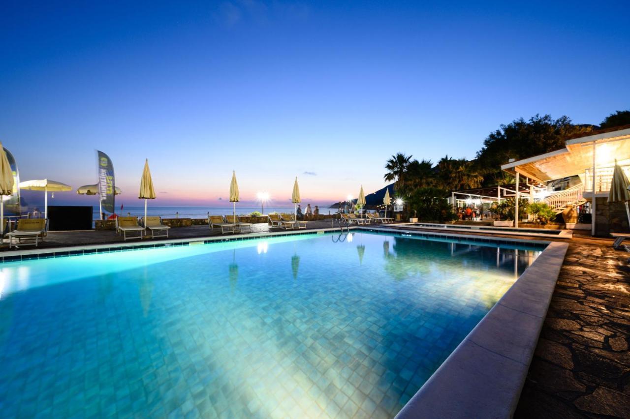 Villaggio Stella Del Sud & Resort Pisciotta Eksteriør bilde