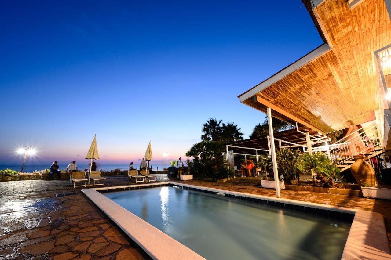 Villaggio Stella Del Sud & Resort Pisciotta Eksteriør bilde